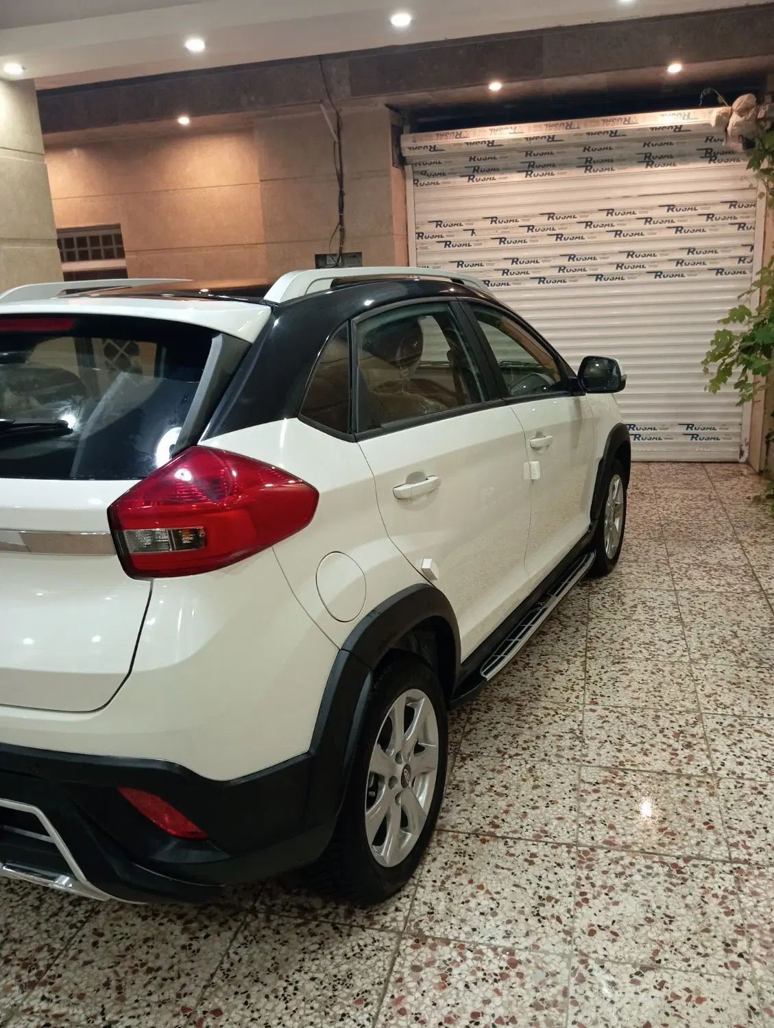 ام وی ام X22 دنده ای اسپرت لاکچری - 1402