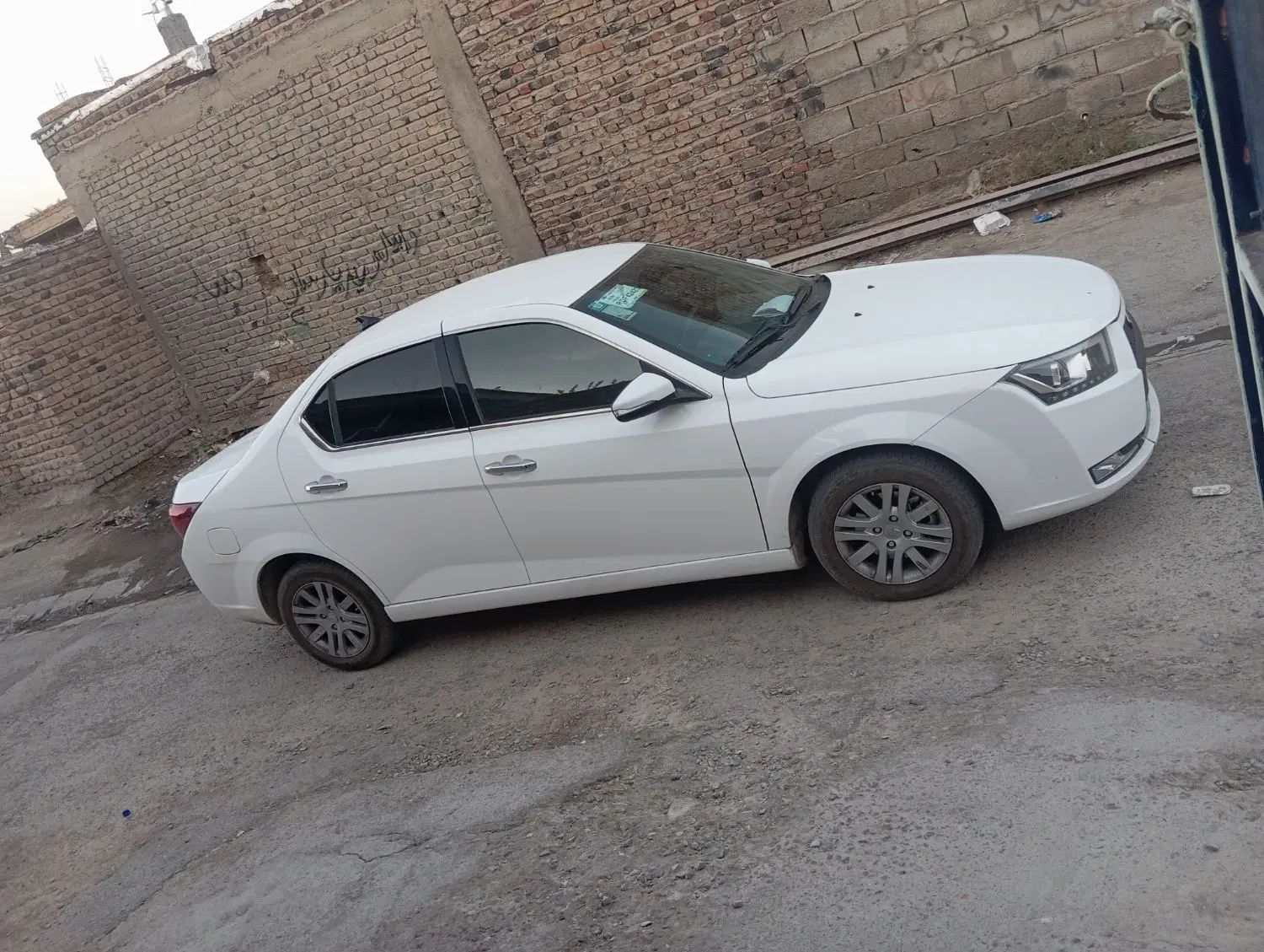 دنا پلاس ۶ دنده EF7p - 1403