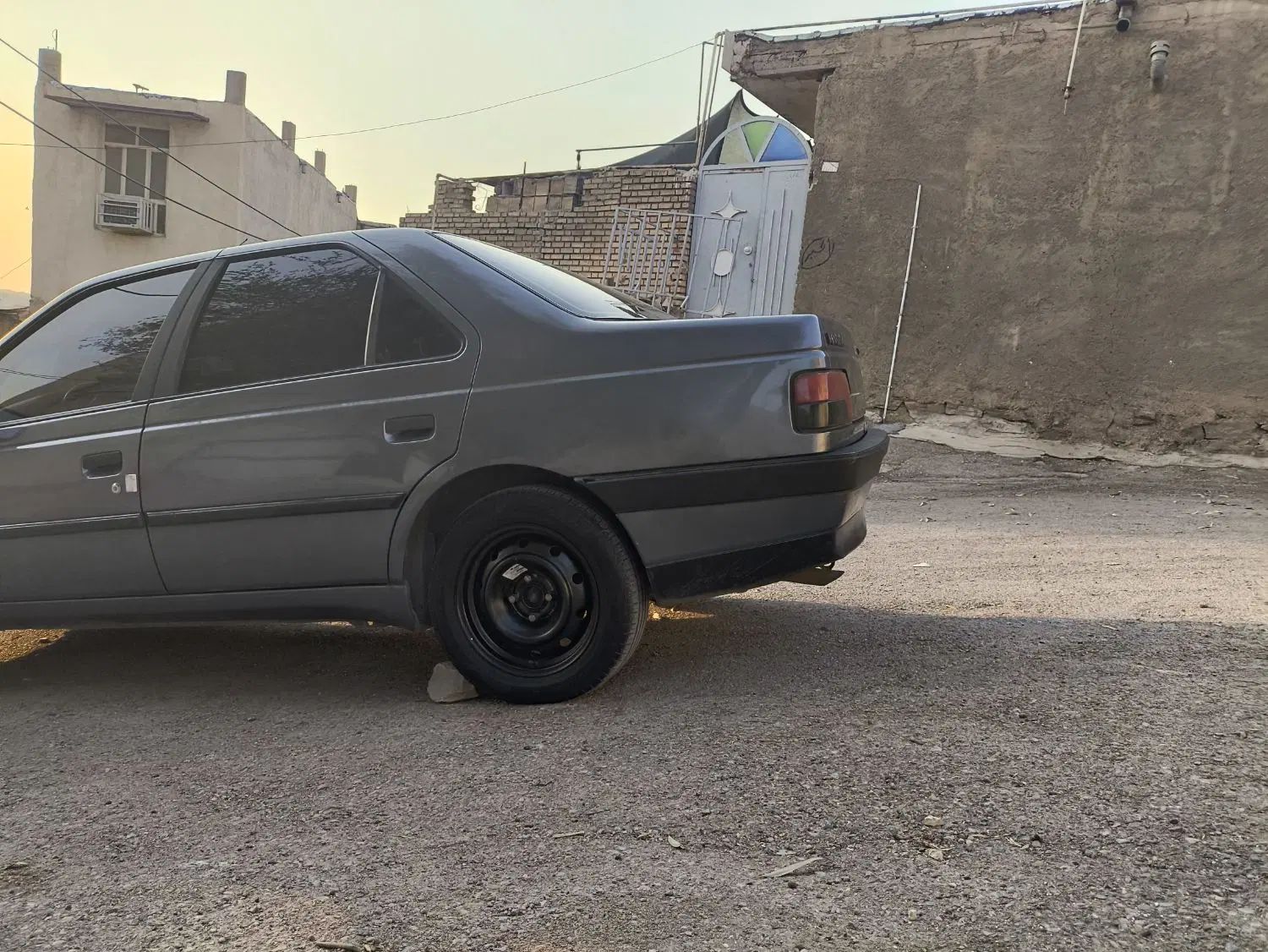 پژو 405 GLX - 1396