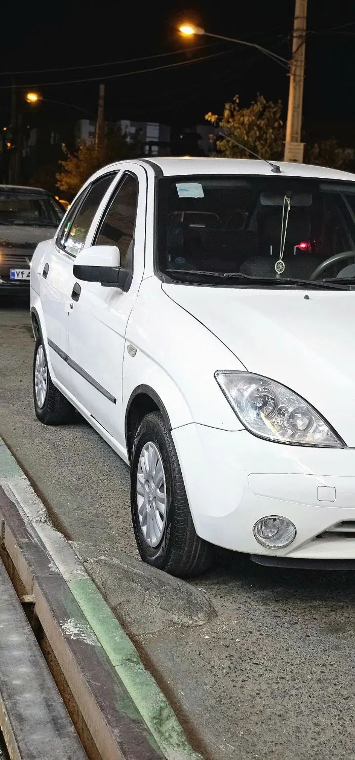 تیبا صندوق دار SX - 1395