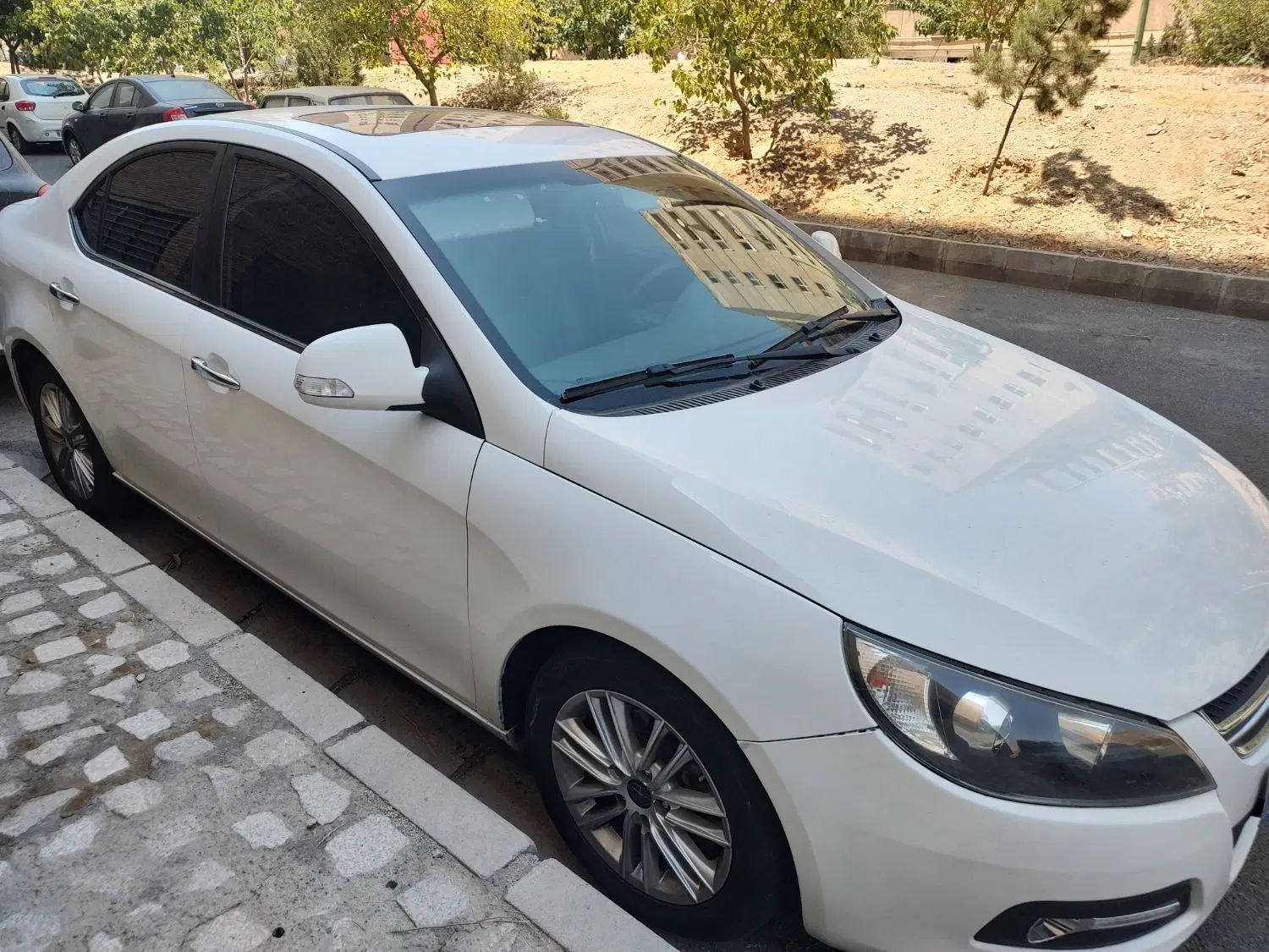 جک J5 اتوماتیک - 1396