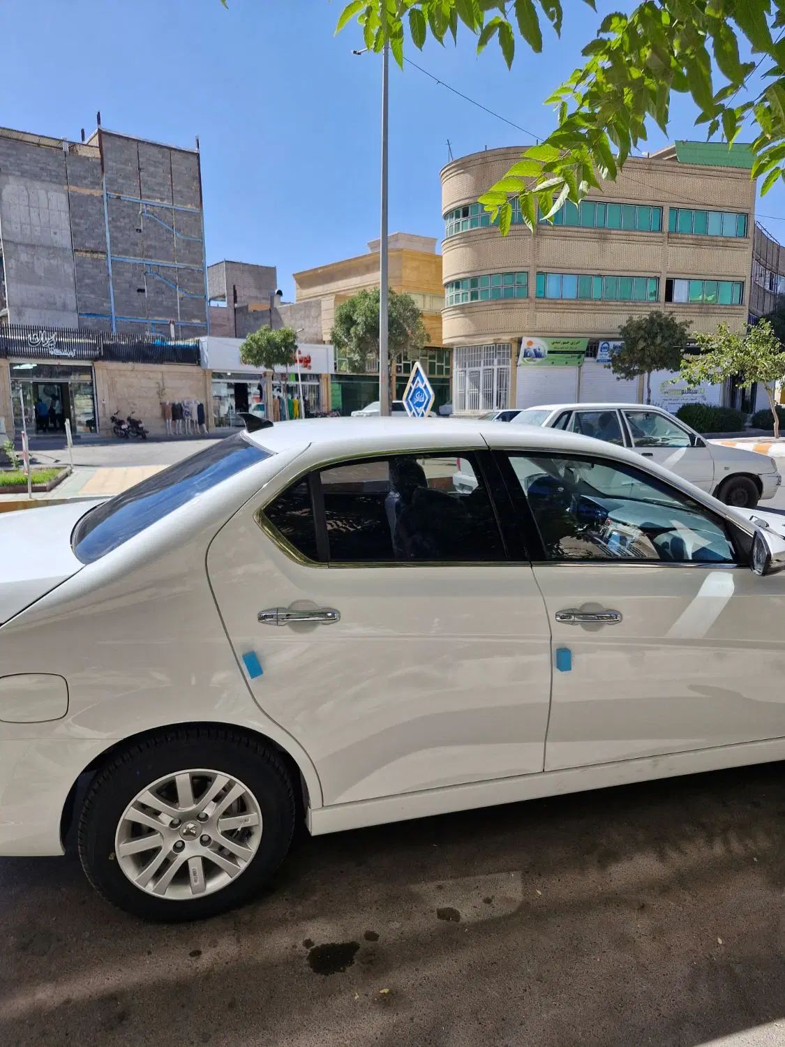 دنا پلاس ۶ دنده EF7p - 1404