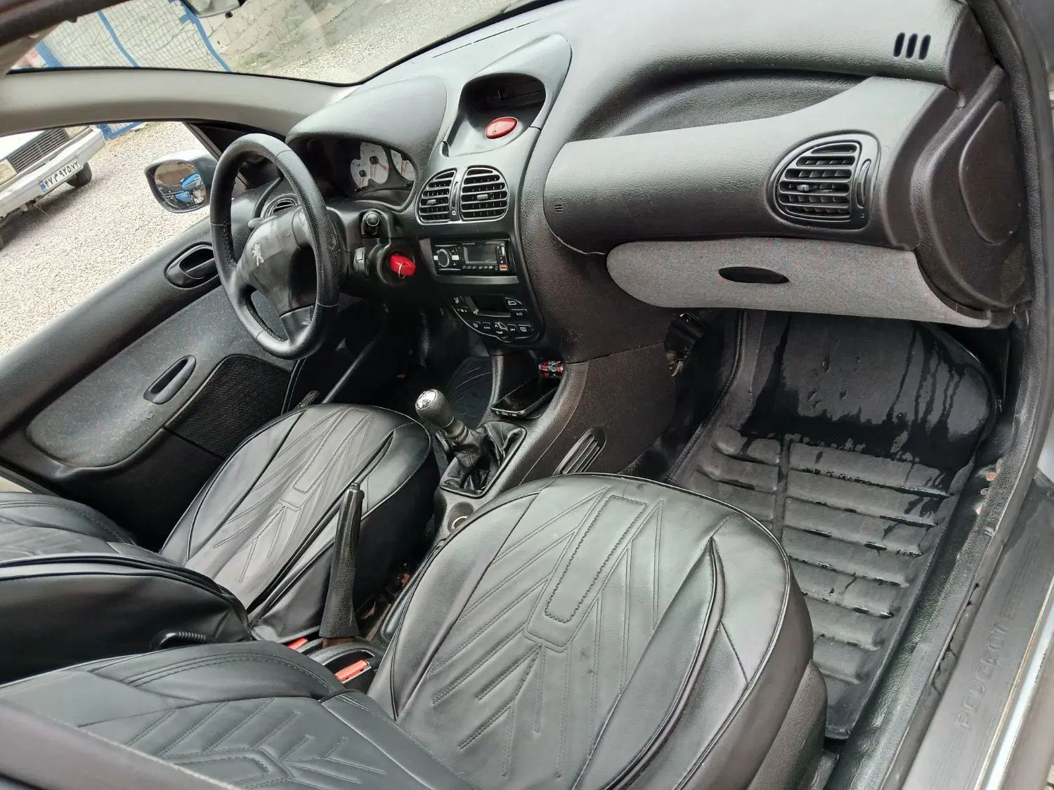 پژو ۲۰۶ صندوق دار v8 - 1387
