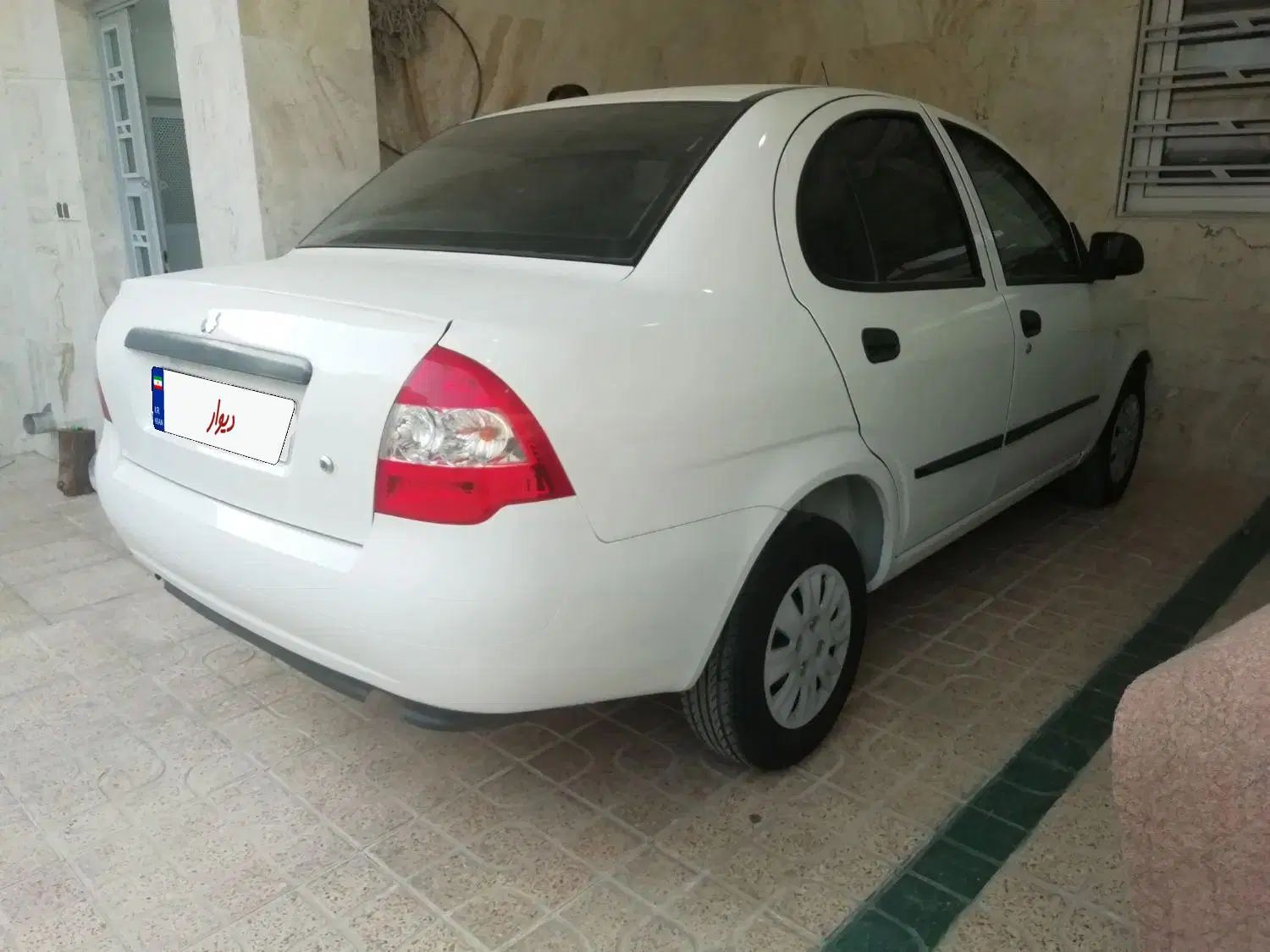 تیبا صندوق دار SX - 1400