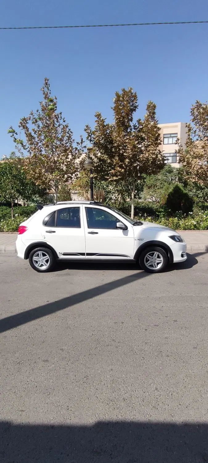 خودرو کوییک، R پلاس آگهی ann_20438288
