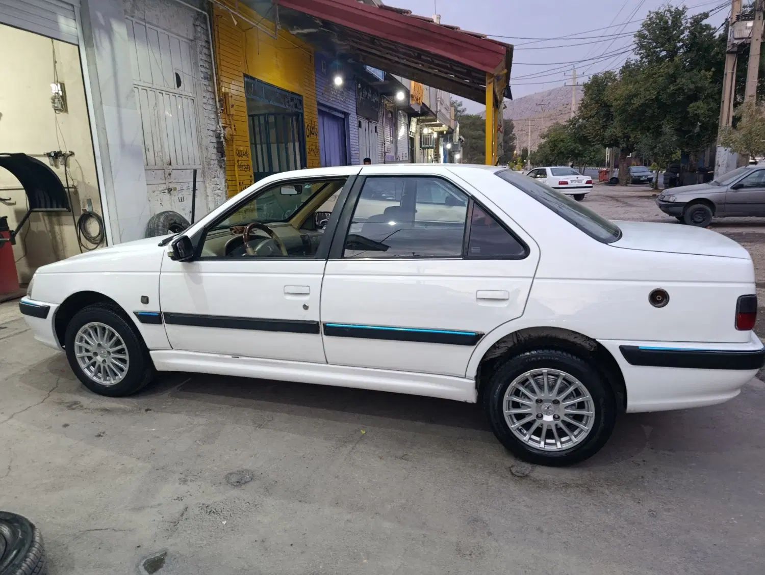 پژو پارس XU7ساده - 1392