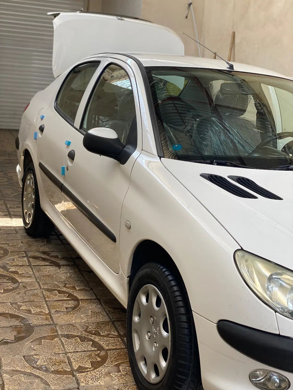 پژو ۲۰۶ صندوق دار v8 - 1398