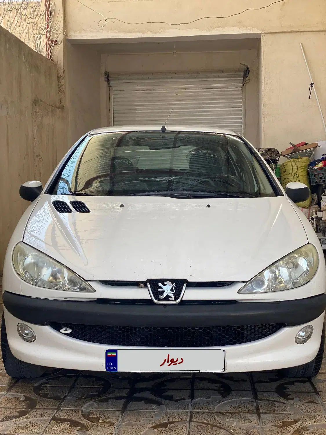 پژو ۲۰۶ صندوق دار v8 - 1398