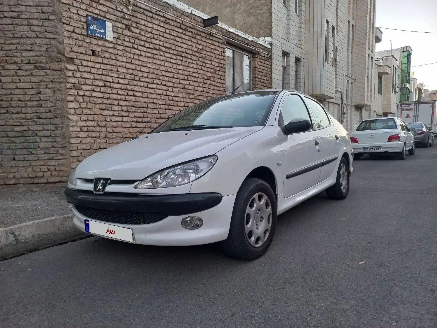 پژو ۲۰۶ صندوق دار v8 - 1389