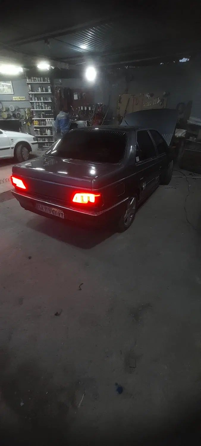 پژو 405 GLX - 1382