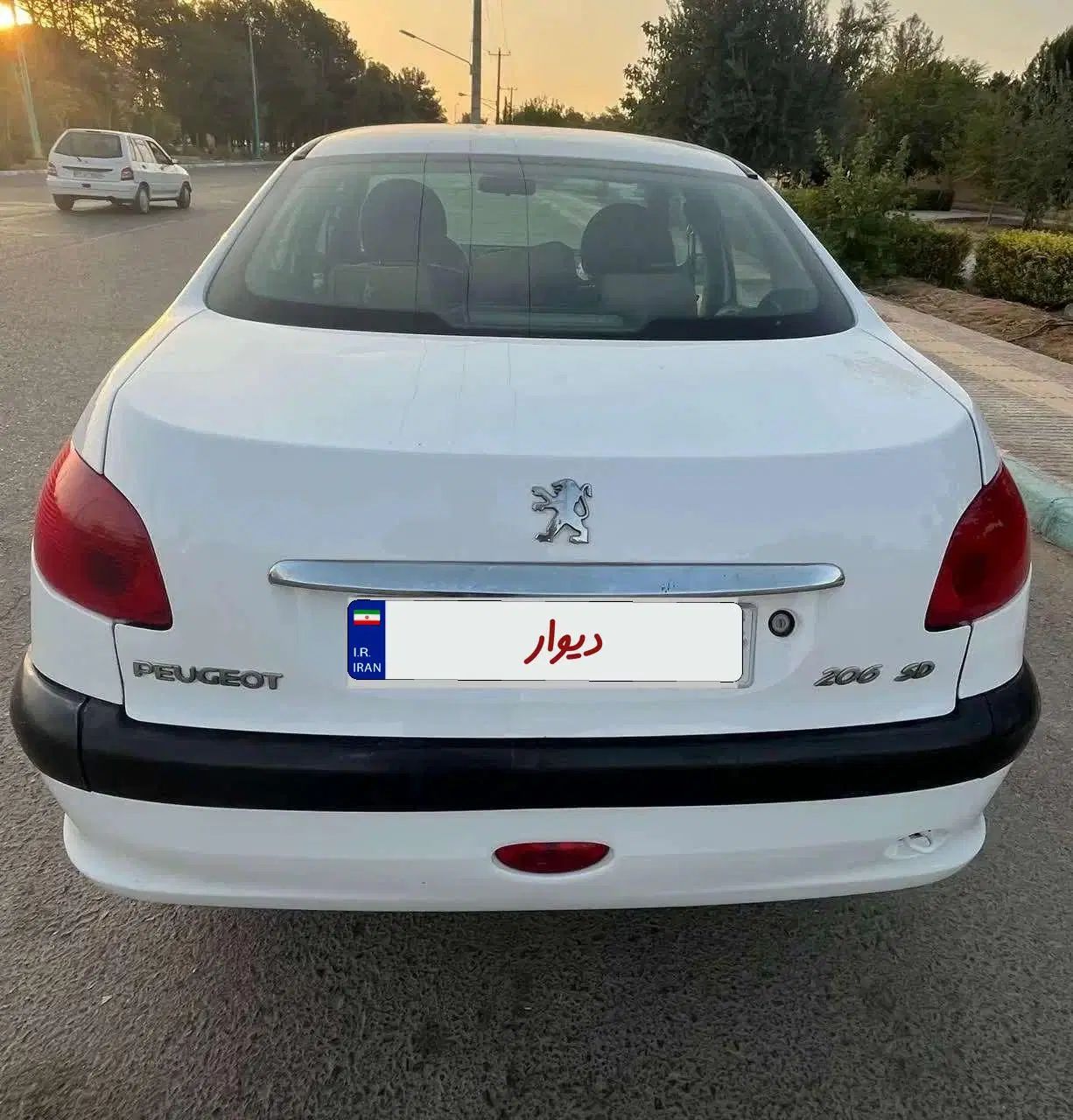 پژو ۲۰۶ صندوق دار v6 - 1390
