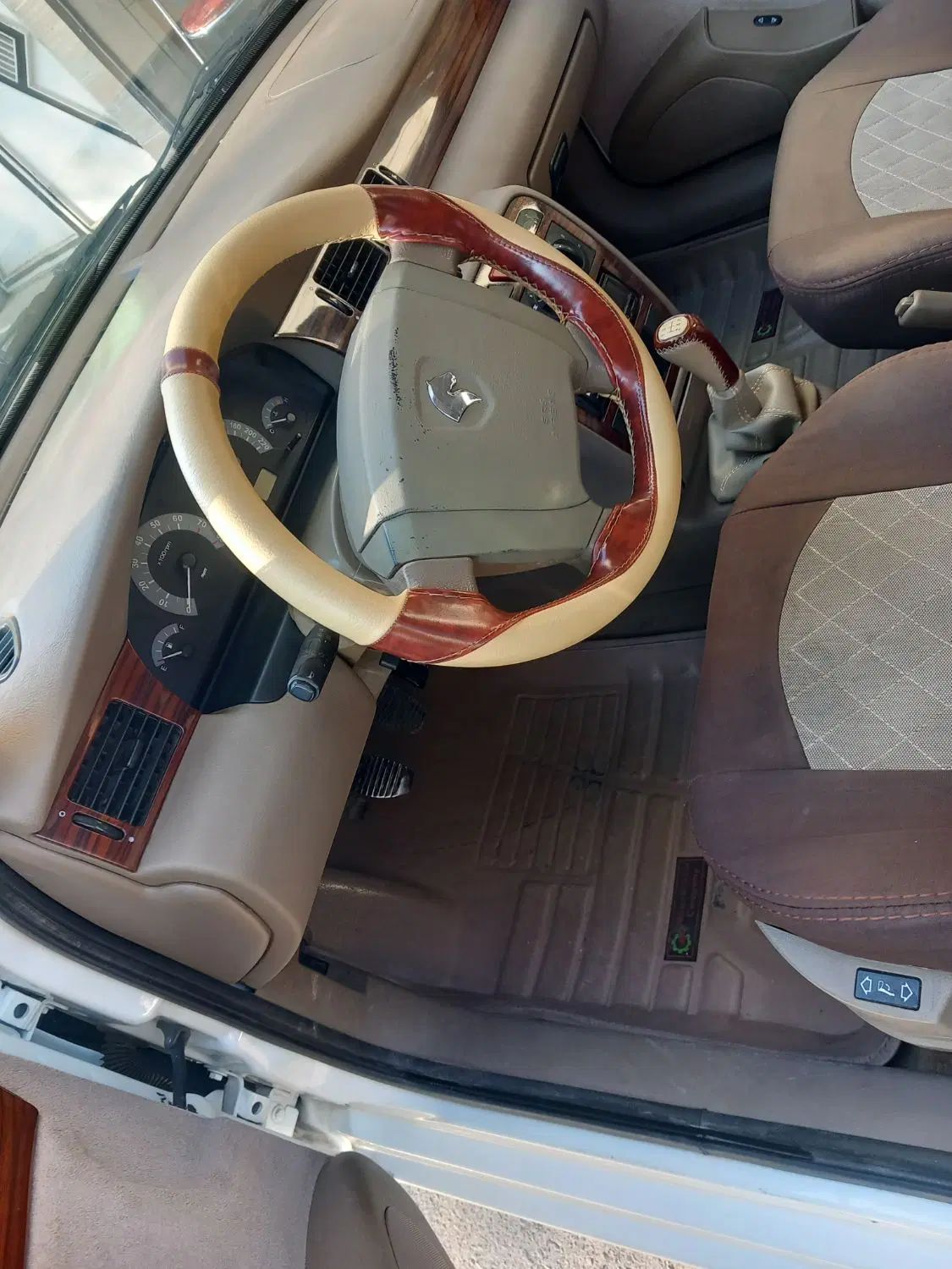 سمند LX XU7 - 1398