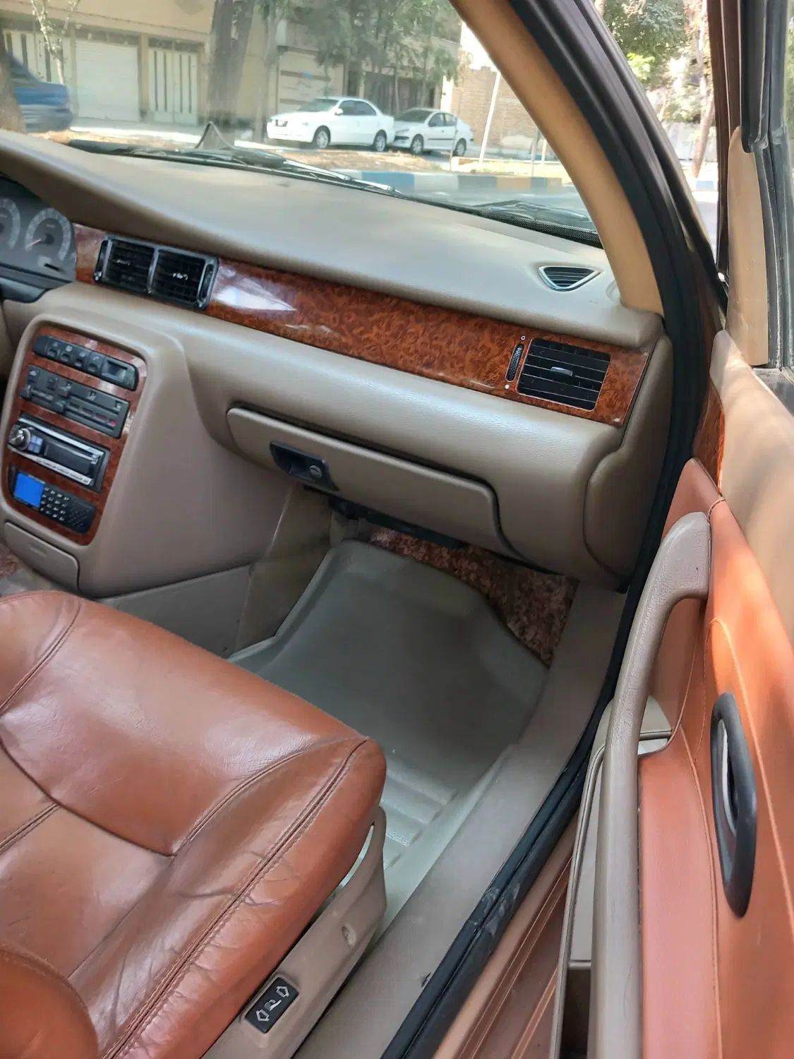 سمند LX XU7 - 1386