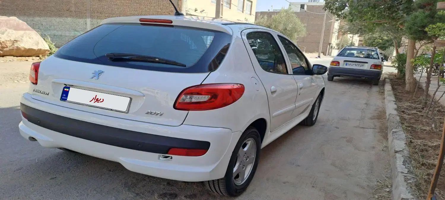 خودرو پژو، 207 آگهی ann_20439050