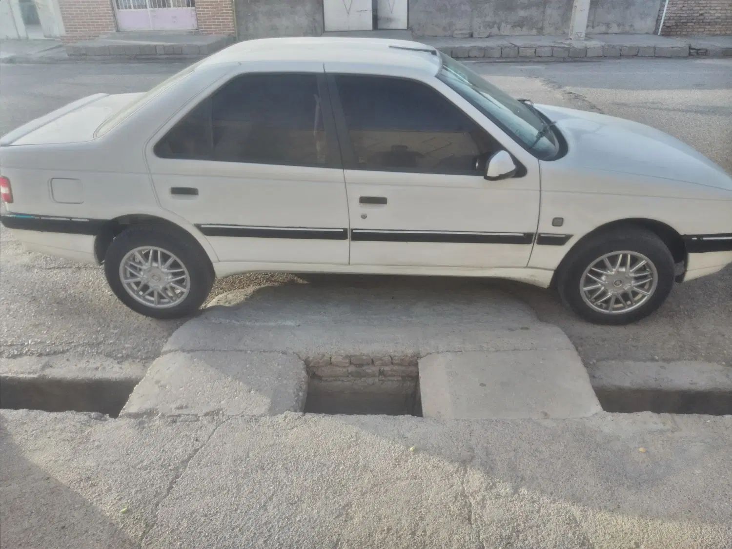 پژو 405 SLX بنزینی TU5 - 1397