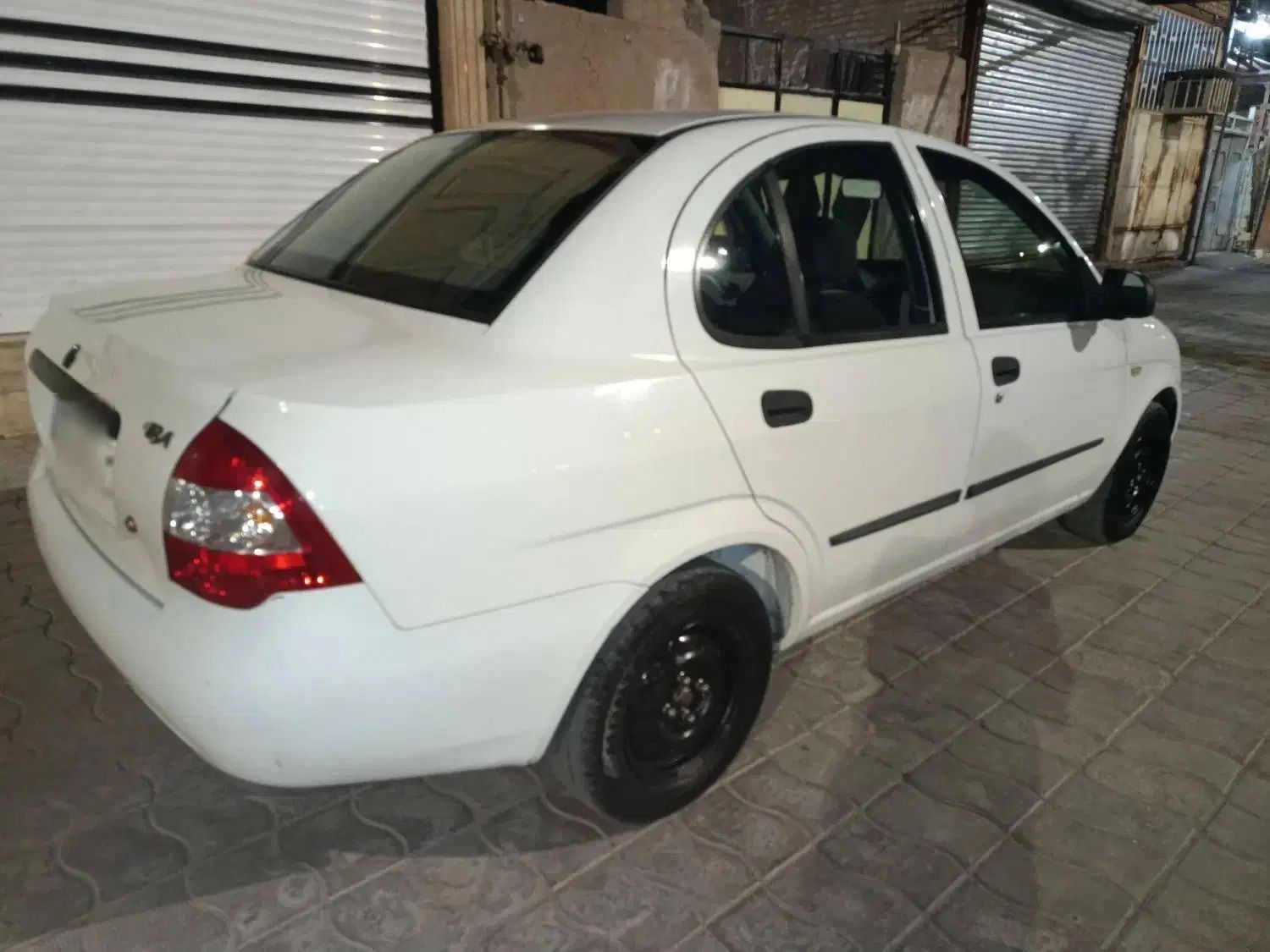 تیبا صندوق دار SX - 1400