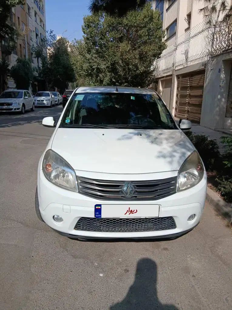 رنو ساندرو اتوماتیک - 1396