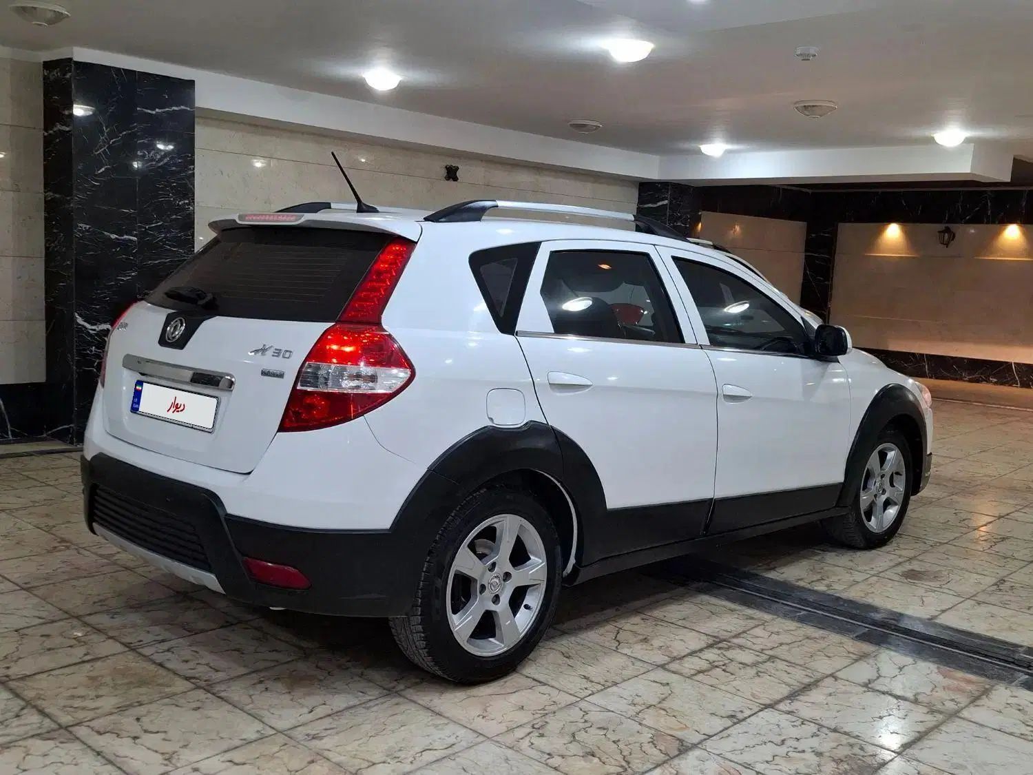 دانگ فنگ H30 کراس اتوماتیک - 1396