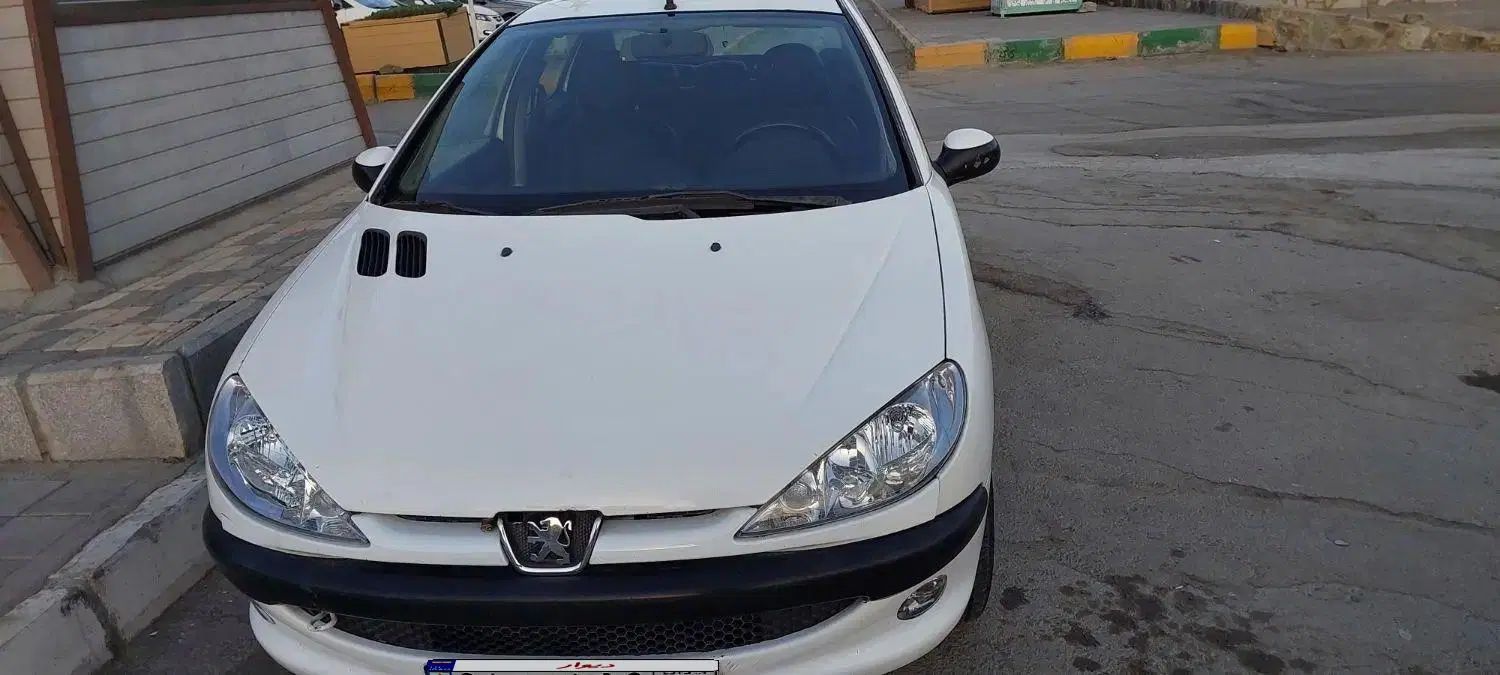 پژو ۲۰۶ صندوق دار v8 - 1389