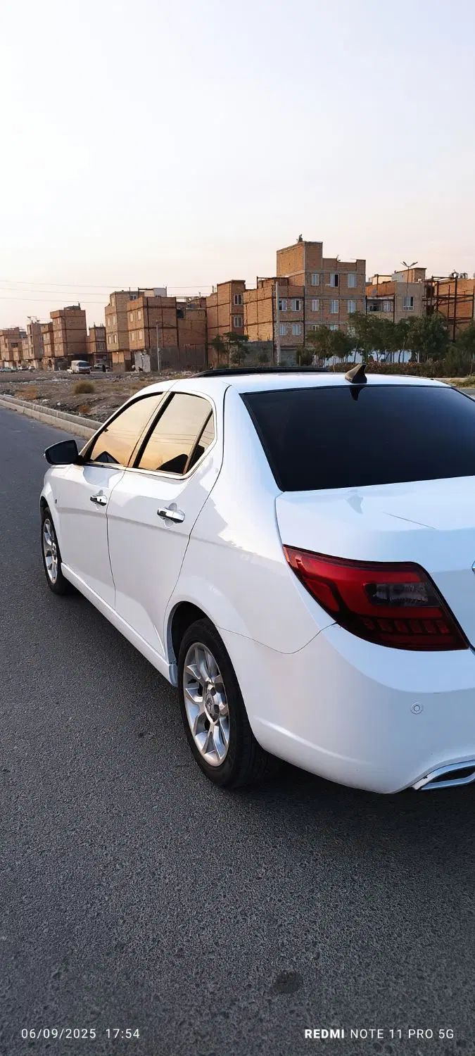 دنا پلاس توربو 6 دنده - 1402
