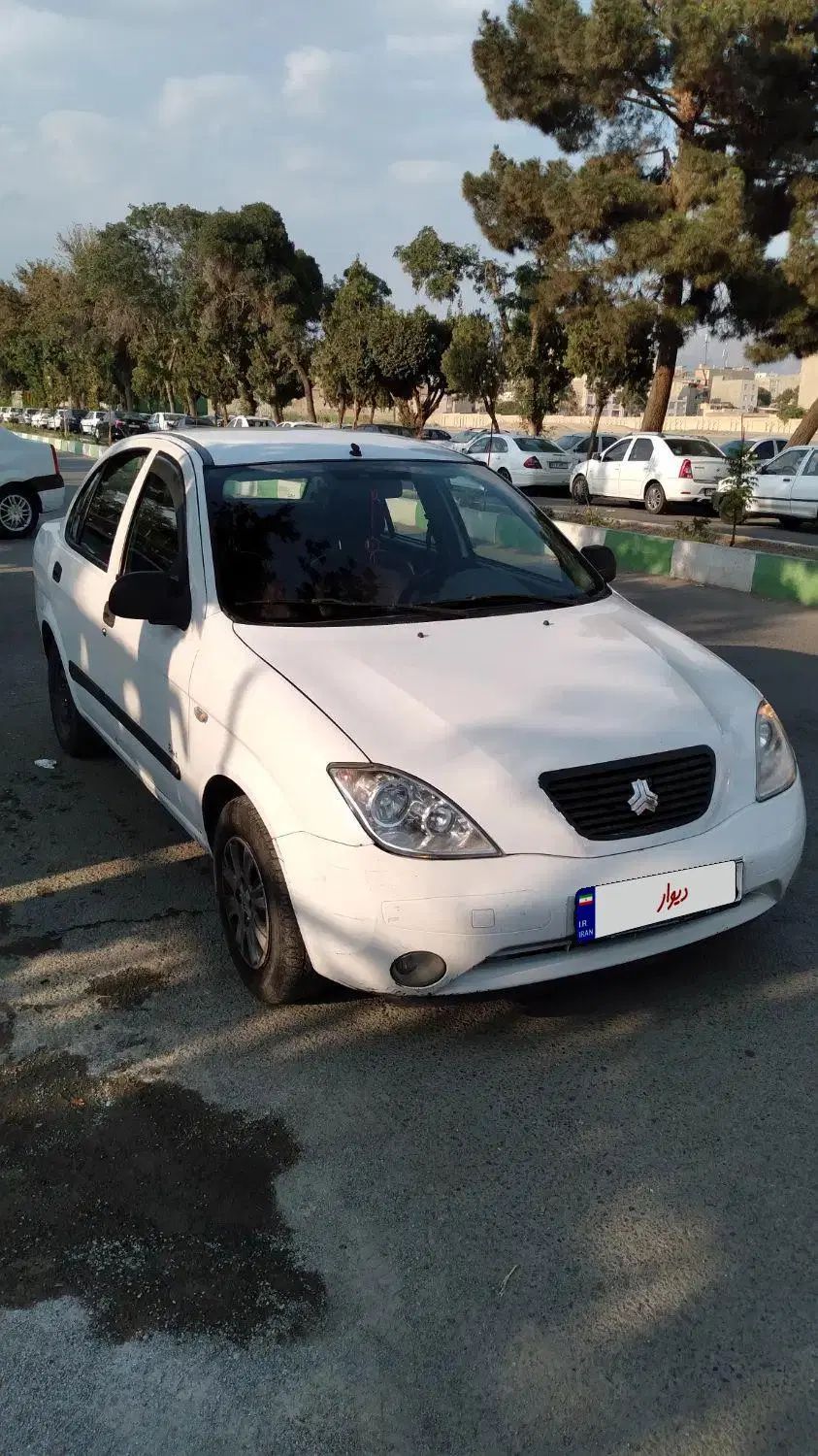 تیبا صندوق دار SX - 1393