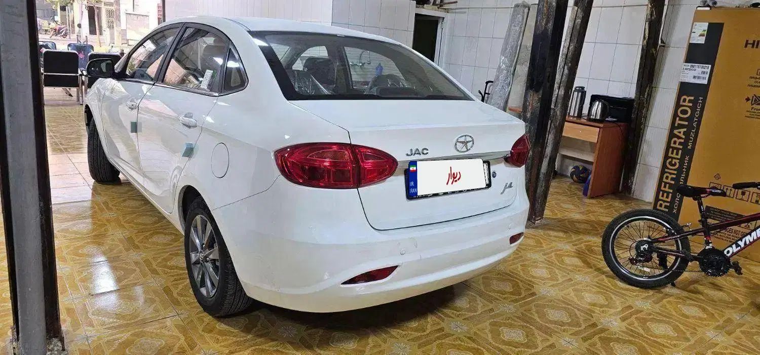 جک J4 اتوماتیک آپشنال - 1404