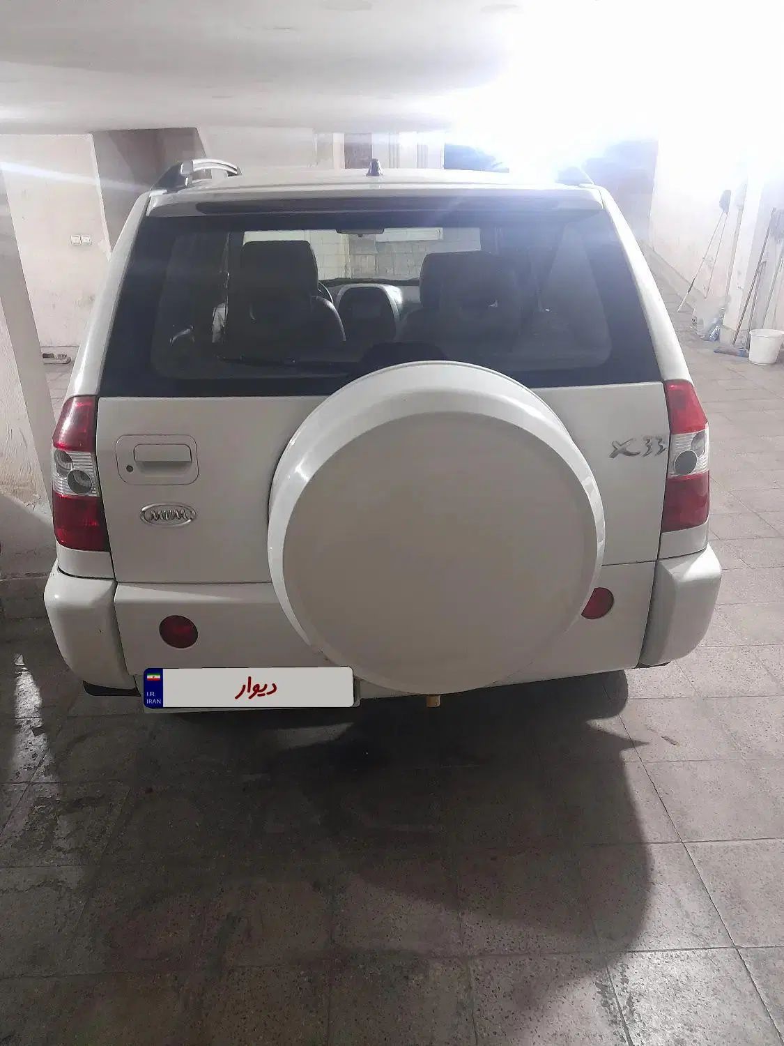 خودرو ام وی ام، X33 آگهی ann_20440404