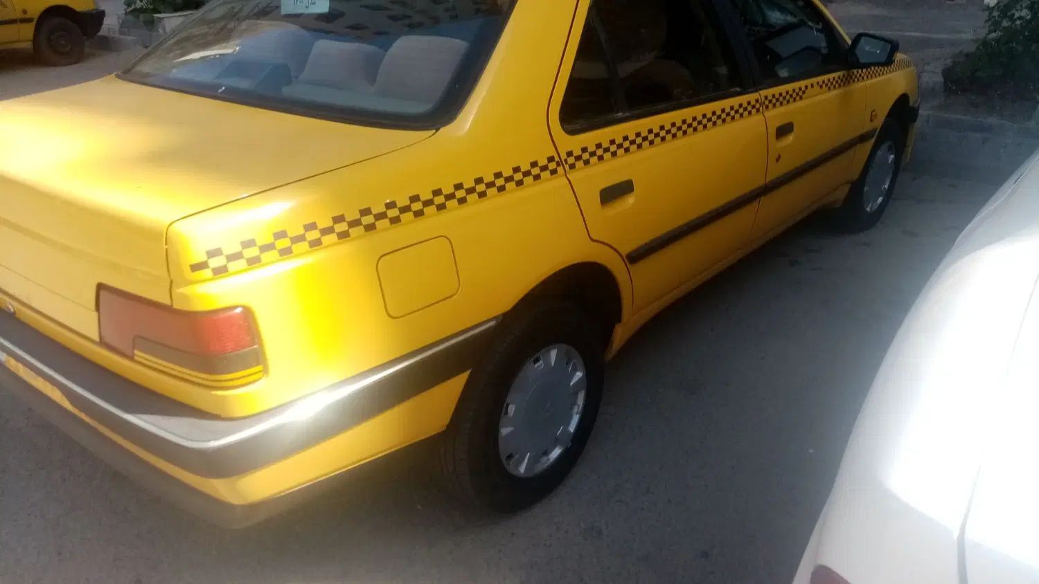 پژو 405 GLX - 1400