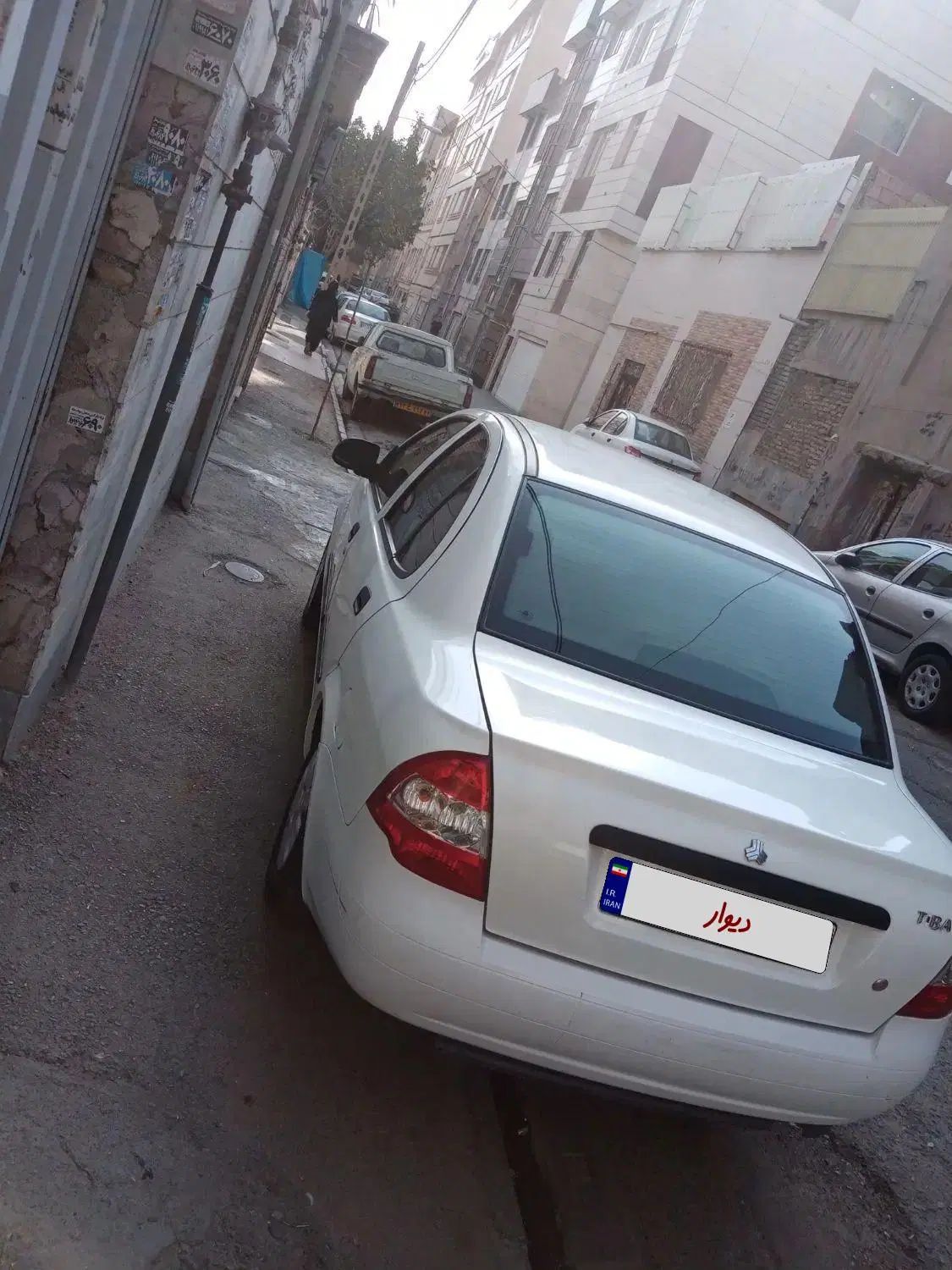 تیبا صندوق دار SX - 1400