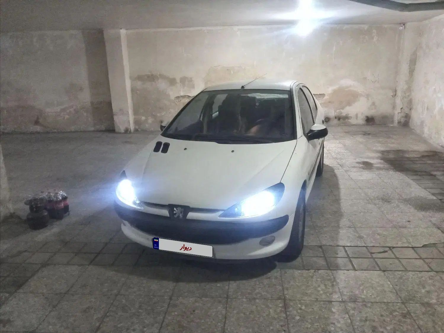 پژو ۲۰۶ صندوق دار v8 - 1397