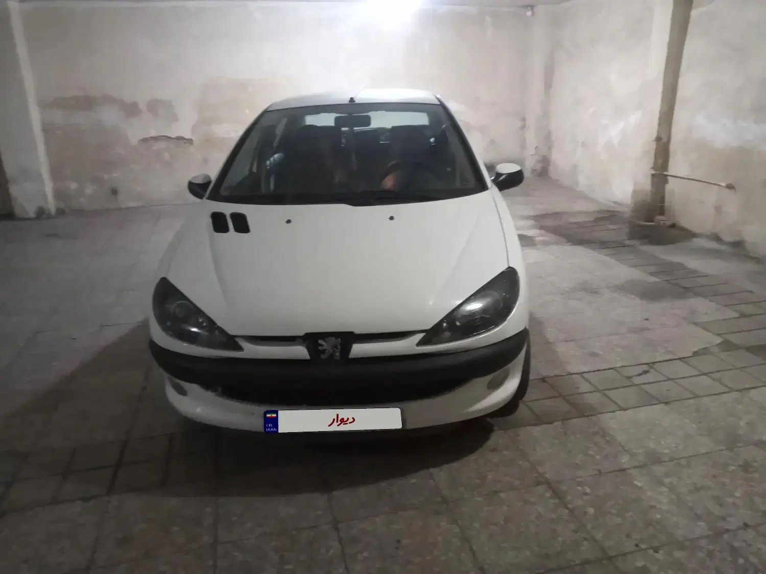 پژو ۲۰۶ صندوق دار v8 - 1397