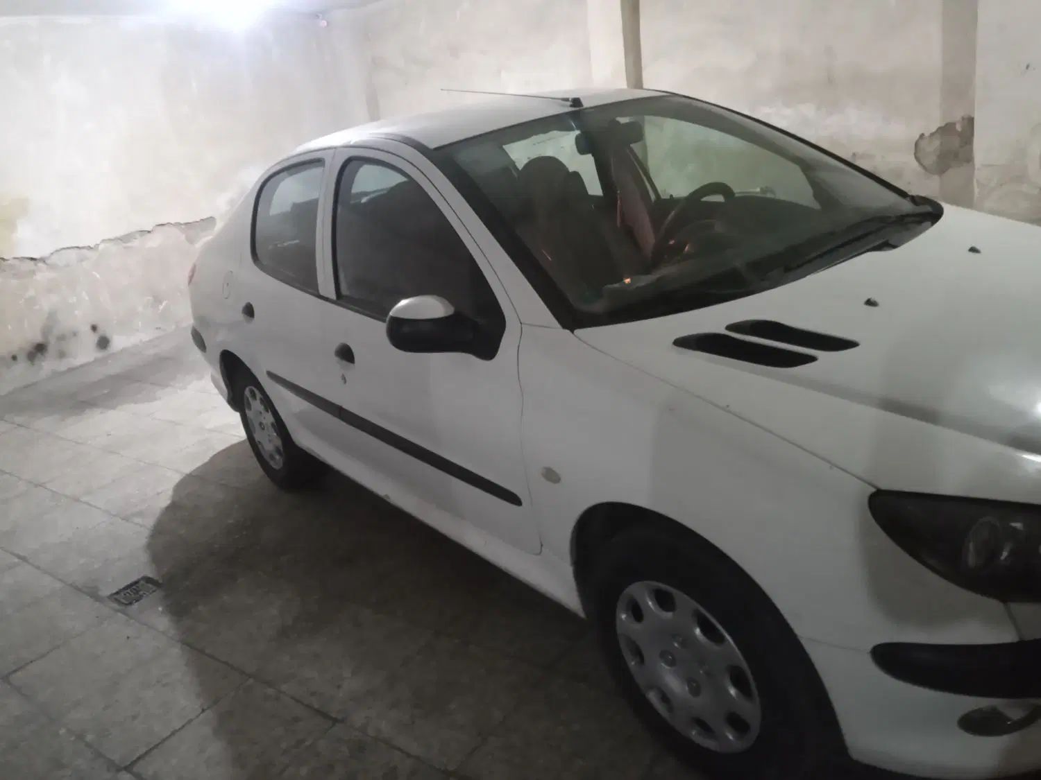 پژو ۲۰۶ صندوق دار v8 - 1397