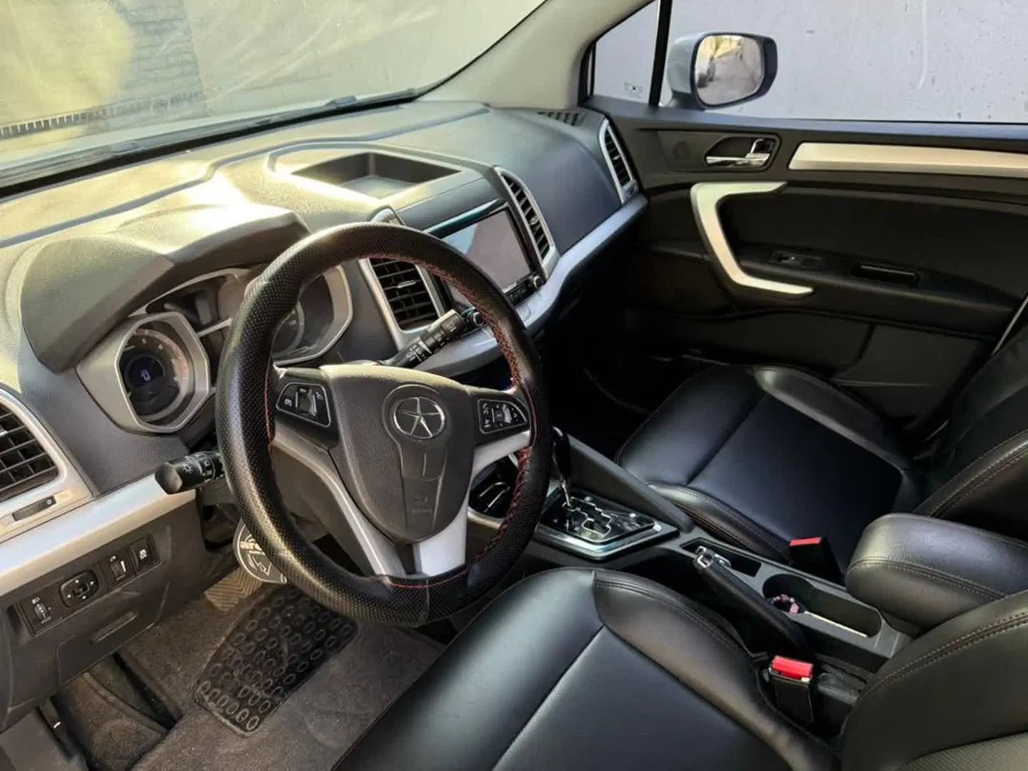 جک S3 اتوماتیک - 1400