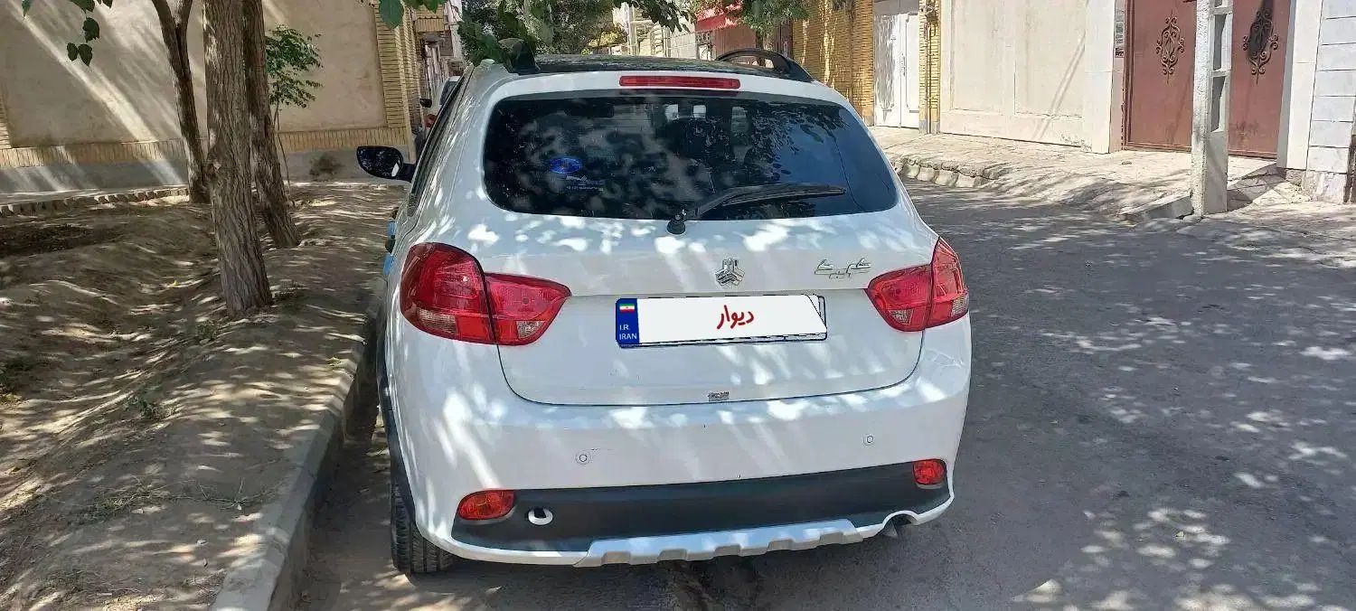 کوییک R دنده‌ای - 1403