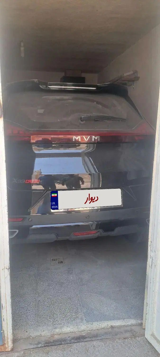 خودرو ام وی ام، X33 کراس آگهی ann_20442383
