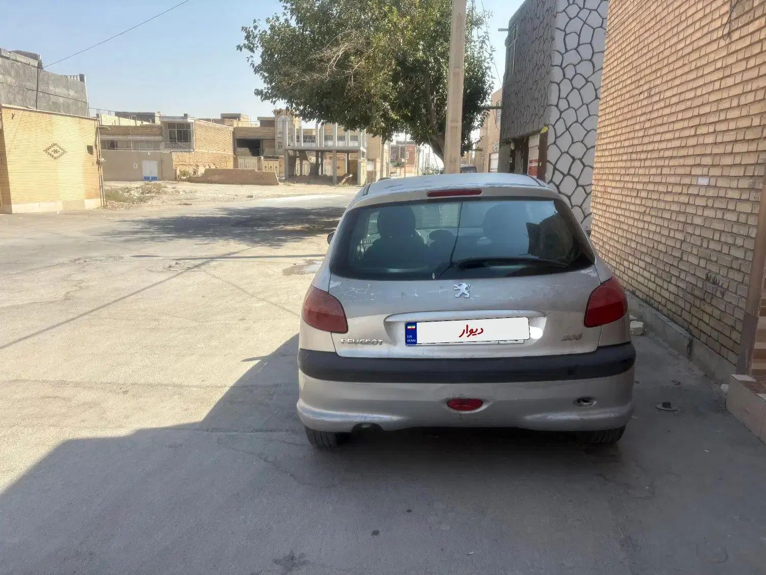 پژو 206 تیپ 3 - 1385