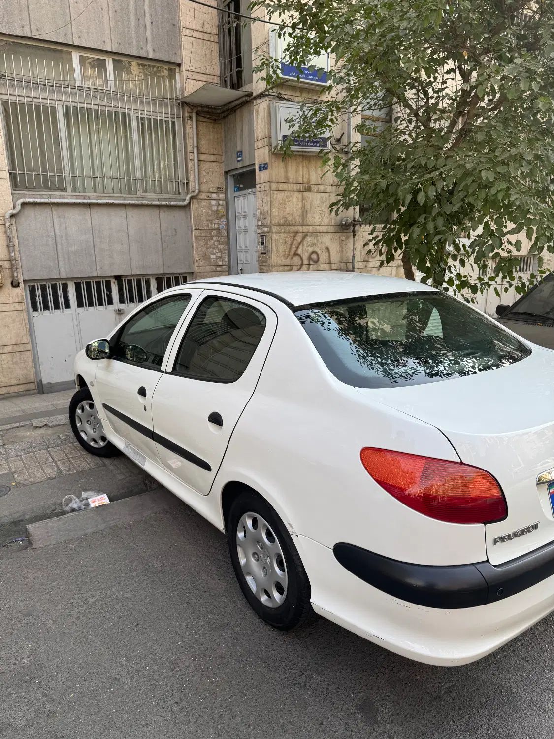 پژو ۲۰۶ صندوق دار v8 - 1389