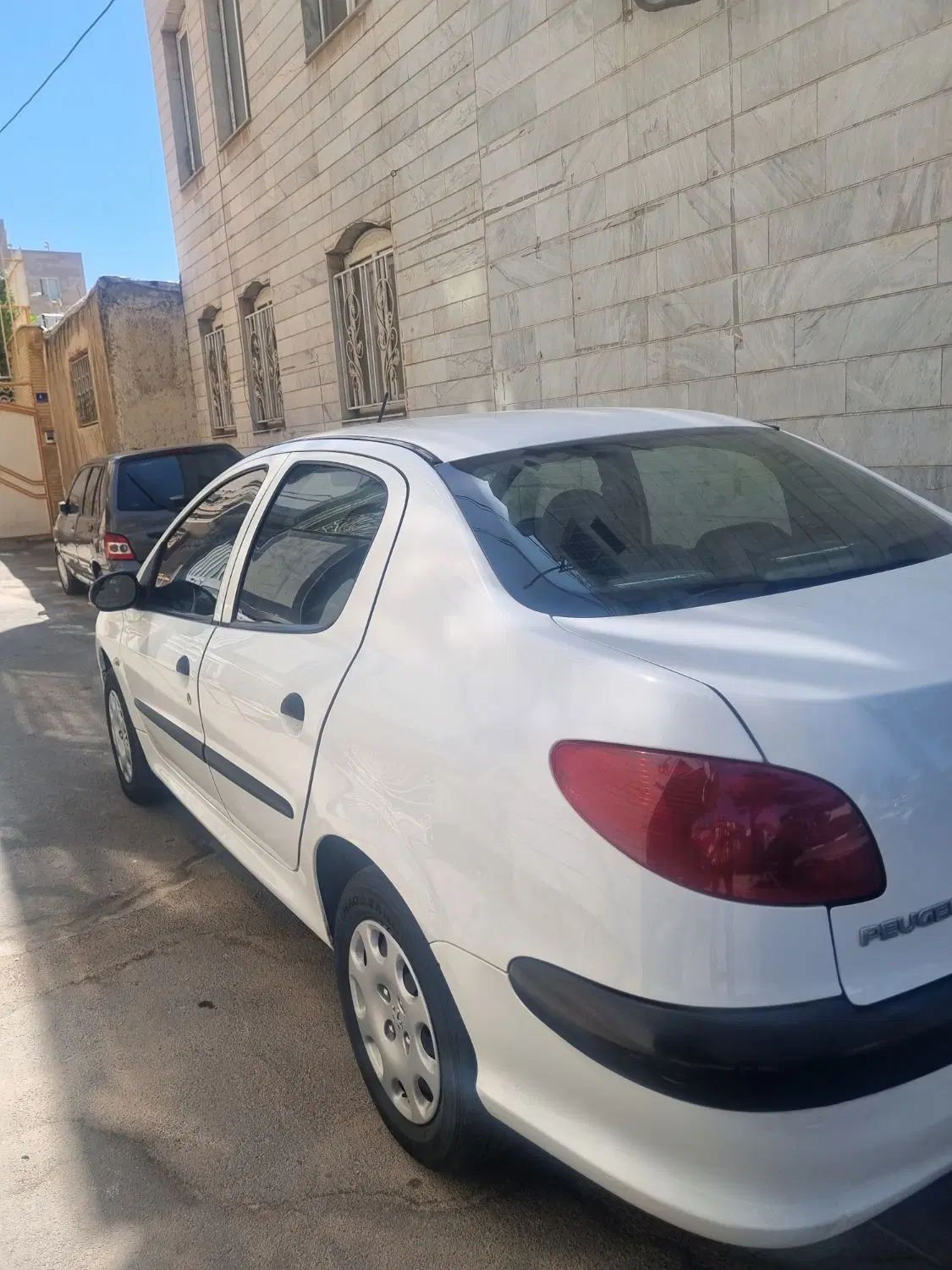 پژو ۲۰۶ صندوق دار v8 - 1389
