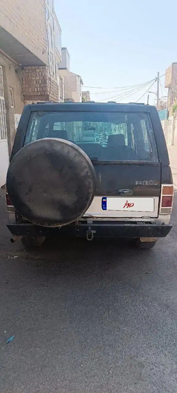 نیسان پاترول دو درب دنده‌ای - 1998