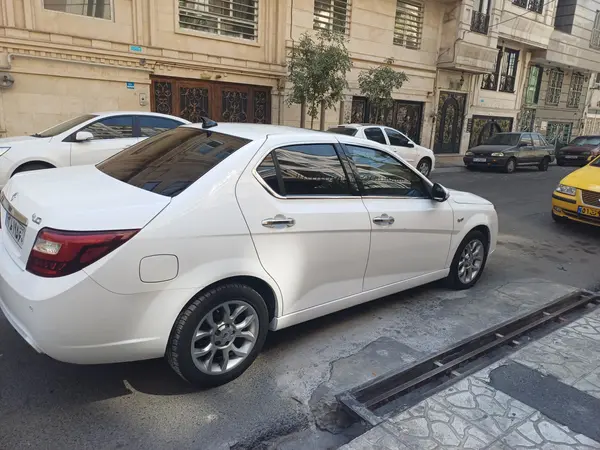 دنا پلاس توربو 6 دنده - 1401