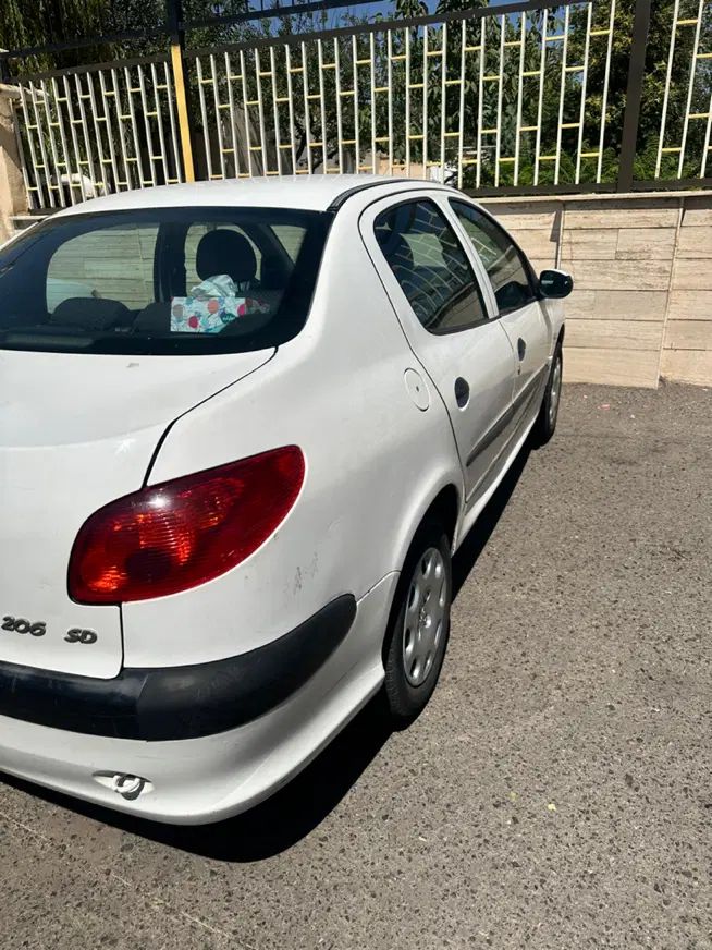 پژو ۲۰۶ صندوق دار v20 - 1388