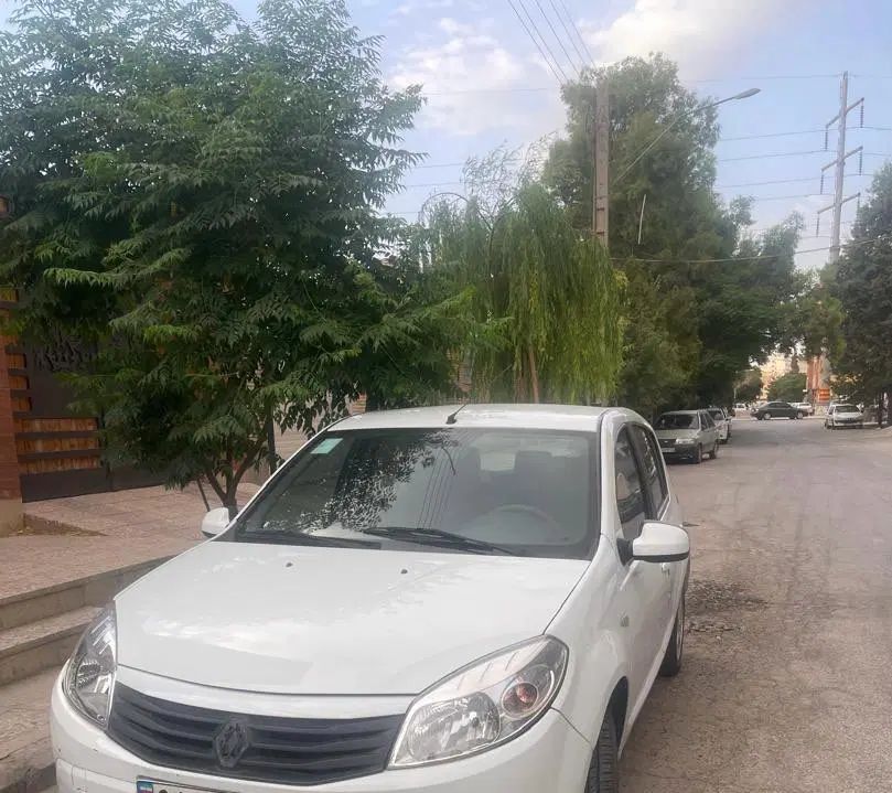 خودرو رنو، ساندرو آگهی ann_20443265