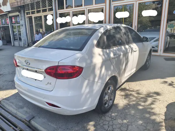 جک J4 اتوماتیک آپشنال - 1402