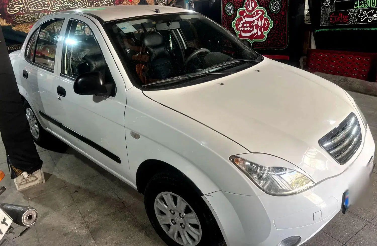 تیبا صندوق دار SX - 1395