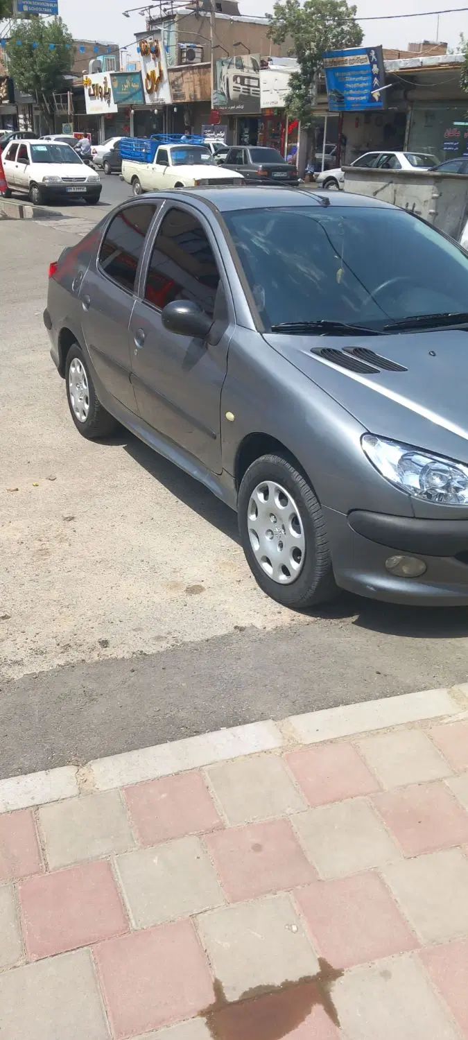 پژو ۲۰۶ صندوق دار v8 - 1394