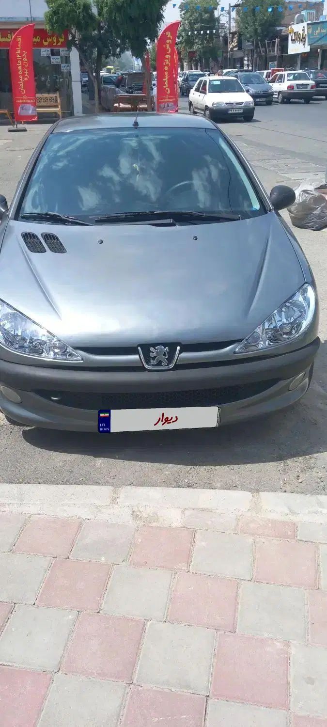 پژو ۲۰۶ صندوق دار v8 - 1394