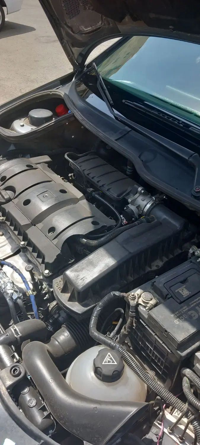 پژو ۲۰۶ صندوق دار v8 - 1394