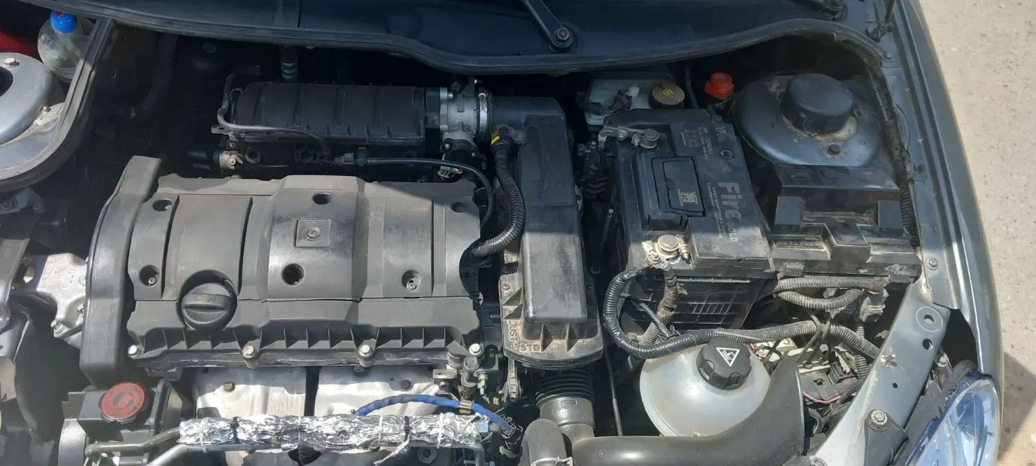 پژو ۲۰۶ صندوق دار v8 - 1394