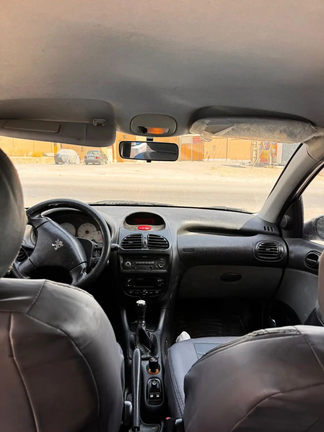 پژو ۲۰۶ صندوق دار v8 - 1395