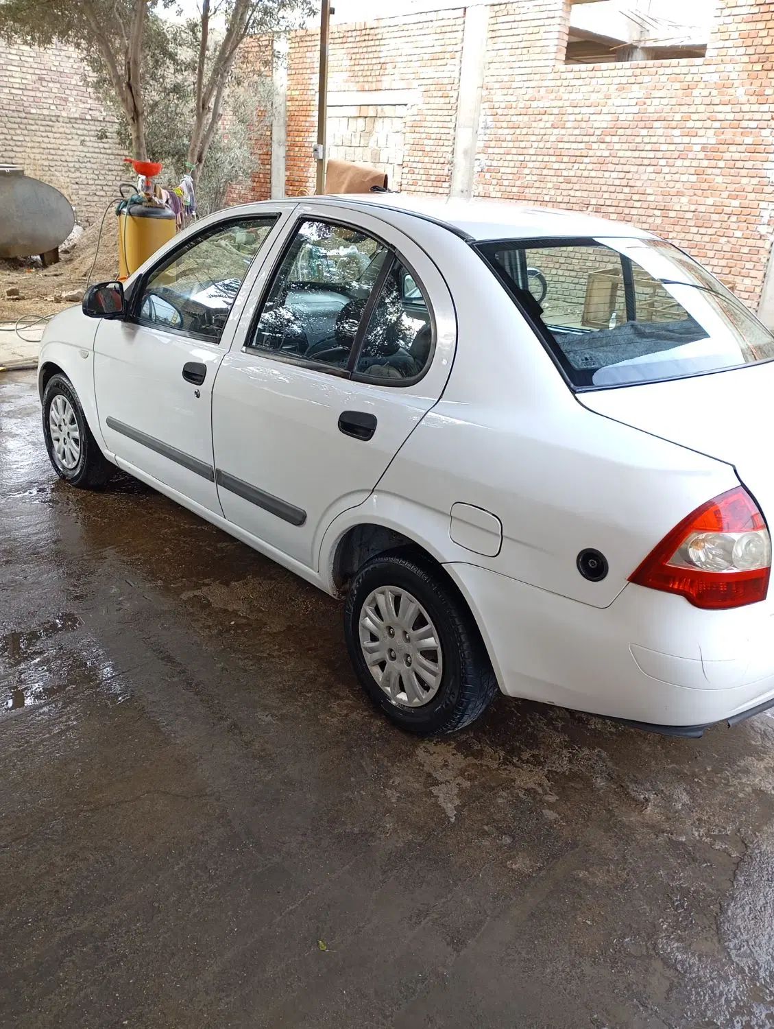تیبا صندوق دار SX - 1394